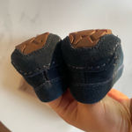 UGG NWT   Women Lizzy Shoes Size US6 Navy Leather Sock Lining 100% Wool Photo 6