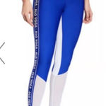Alo Yoga  Blue and White Women's Leggings Photo 0