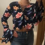Forever 21 Flowery Top Photo 1