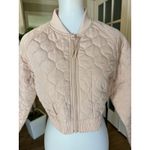 Forever 21  Blush Quilted Crop Jacket Women's Medium Pink Bomber Zip Up NWT Photo 2