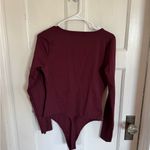 Good American  Burgundy Scuba Scoop bodysuit size large Photo 4