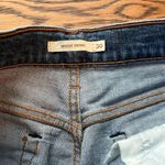 Levi's  High Rise Raw Hem Button Fly Wedgie Ankle Skinny Jeans Sz 30 C17 Photo 4