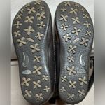 The North Face  Women Size 8 Primaloft 200 Gram Insulation Brown Suede Fur Boots Photo 4