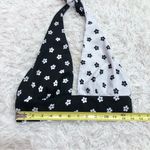 Cider  Floral Halter V Neck Crop Top‎ White Black Medium Photo 3