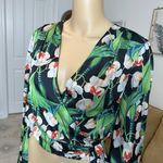 PatBo Kimono Sleeve Wrap Top black and green with white flowers blouse sz L Photo 10