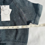 NWTS LEBOD Seamless Ribbed Activewear Crop Top Size Medium Gray Photo 5