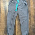 FIGS Gray Graphite Zamora Jogger Scrub Pants Size Small Photo 0