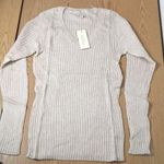 Sonoma New Women’s  Long Sleeve Sweater Shirt Liteweight Stretchy Beige Medium Photo 0
