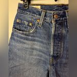 Levi's Women's 501 Original High-Rise Mid-Thigh Jean Shorts Size 24 Photo 1