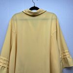 Maggie Barnes Button Front Top Womens 4X Butter Yellow Mature Casual Workwear Photo 6