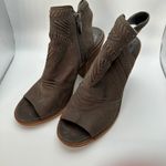 Vince Camuto Karinta Leather Open Toe Heeled Booties Women's Size 9M Fall Photo 1