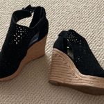 Marc Fisher Black Wedge Heels Espadrilles Sandals Rope Shoes Size 8 LIKE NEW Photo 2