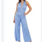 Women’s Blue V Photo 10