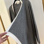 RD Style  open front sweater size Medium Photo 4