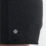 Lululemon 2013  Blissed Out Short Black Size 6 Rare 2013 Retired Excellent Photo 7