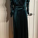 Velvet Emerald V Photo 0