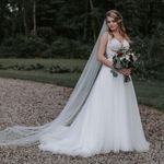 Two piece ball gown wedding dress White Size 4 Photo 0