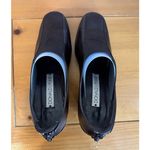 Donald J‎ Pliner Women's 8.5M Brown Slip On Chelsea Chunky Heel Shoes Size 8.5 Photo 3