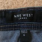 Nine West  Women's Jean Shorts Pockets Size 6 Blue Photo 1