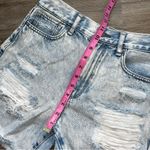 American Eagle  4.5” Mom Short Photo 6