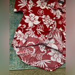 Impressions Vintage 90s red white Hawaiian floral button down blouse, size XL Photo 5
