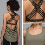 Lululemon Wild Tank Size 2 Photo 1