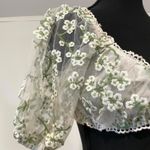 White floral lace crop top size small Green Photo 1
