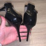 Nature Breeze  black faux leather high heels Photo 4