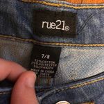 Rue 21 Capris Photo 2