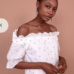 ✨ Meadows Blossom Top w/ Daisy Embroidery – Size 8 Dainty Romantic✨ White Photo 0