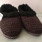 Muk Luks Slippers, Size 7/8 Purple Photo 4