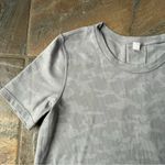 Lululemon Long Distance Short Sleeve Tee Incognito Camo SSL Silver Drop Alpine 4 Photo 3