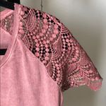 Dantelle Adorable dusty rose tee with crochet sleeve szL Photo 1