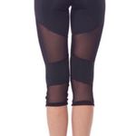 Electric yoga  Cool Up Mesh Capri Leggings Black Women’s Size: XL NEW! Photo 2