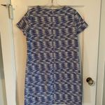 Ann Taylor  Women's Patterened Short Sleeve Dress Size 2P Blue & White Photo 6