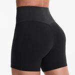 Oysho  - 10cm Compressive pocket high rise hot pants Photo 3