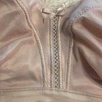 Bali  Bra size 40D brand new with tag no wires Classic Support please see photos Photo 10