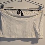 Elegant White Strapless Eyelet Crop Top Size undefined Photo 4