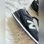 New Balance  fashion sneakers Photo 1