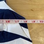 Vineyard Vines Vineyard Vines Womens Top Size 6 White Blue Striped Sleeveless Tank Photo 3