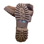 DV Dolce Vita Women's Lonny lug platform Ankle Bootie in Tan NEW Size 6.5 Photo 3