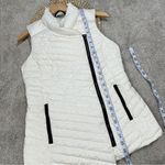 Athleta So Down Asymmetrical Front Zip Puffer Vest Down Feather in Ivory Size S Photo 10
