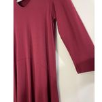 Eileen Fisher Burgundy Sharkbite Hem Pullover 3/4 Sleeve Dress Size Pet Small Photo 3