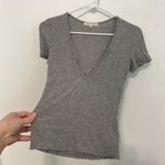 Urban Outfitters TRULY MADLY DEEPLY  Plunging Tee Gray Ribbed V-Neck Y2K Baby Tee Photo 8