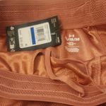 Under Armour  Peach Vanish Knit Shorts Size XL Photo 3