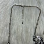 Odd oval faceted rhinestones statement silver tone necklace Photo 3