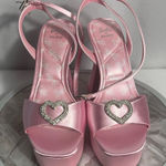 Barbie x ALDO Pink Satin Rhinestone Heart Platform Heels Size 8.5 NIB 2023 Photo 0