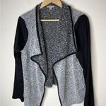 Roz & Ali  Womens M Cardigan Sweater Black White Knit Stretch Casual USA Made Photo 0