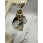 Vintage Glamorous Pearl & Mirror Dangle Clip Photo 2