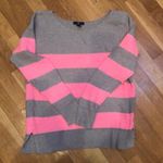 Gap  Beige and Pink Sweater Photo 3